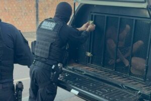 Polícia desmonta esquema de tráfico liderado por presidiário do PR