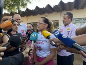 Natasha vota e diz estar confiante em segundo turno para o Governo de MT