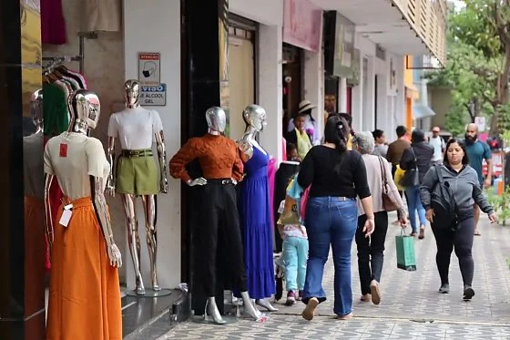 Veja o que abre e fecha no feriado de Finados em MT